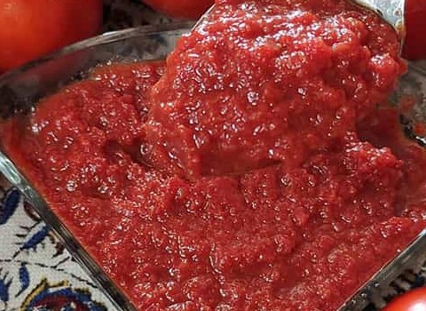 تصویر 2 از رب گوجه فرنگی غلیظ با بافت پر قدرت و رنگ طبیعی